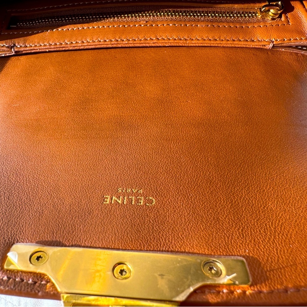 Celine Triomphe purse from Elyse Walker. Great condition, comes with receipt. - Picture 2 of 8